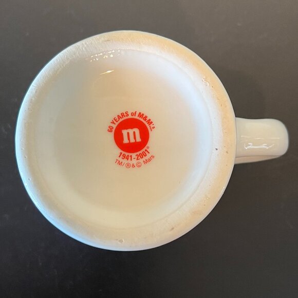 VINTAGE 60 YEARS of M&M’s 1941-2001 Diner Mug ~ Advertising ~ Mars Candies - Picture 9 of 10